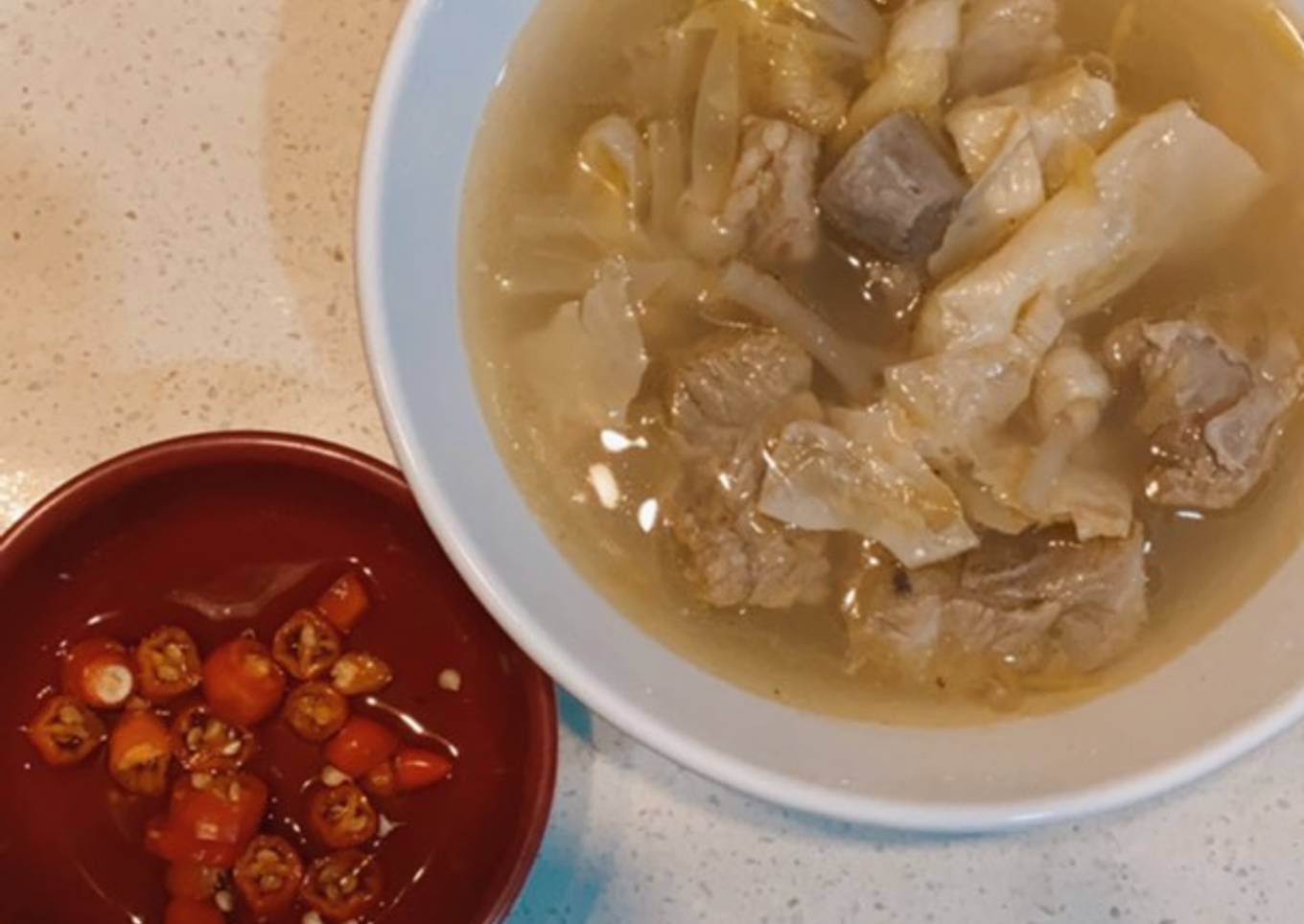 Sop iga babi kembang tahu
