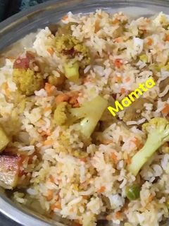 वेज बिरयानी (veg biryani recipe in hindi) रेसिपी मुख्य फोटो