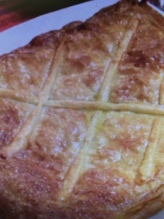 Una foto de Empanada de atún y hojaldre
