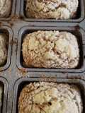 Pumpkin bread with crumble topping