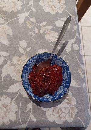 Φωτογραφία της συνταγής Τσάτνεϊ με κόκκινα φρούτα