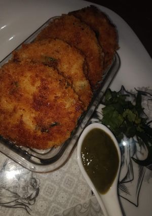 A picture of Crispy aloo tikki.