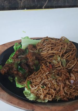 A picture of Chinese sizzler.