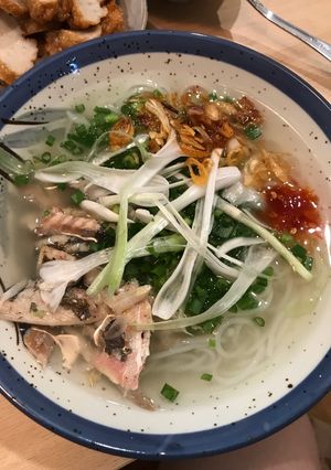 Hình của món Bánh canh cá dằm - bột gạo xắt.