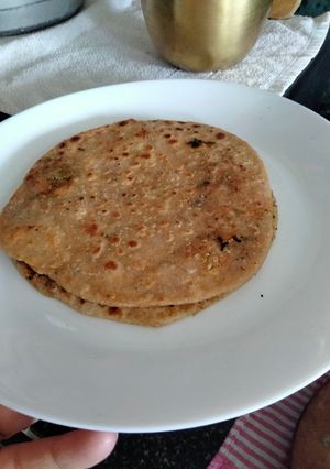 A picture of Gobhi ka paratha.