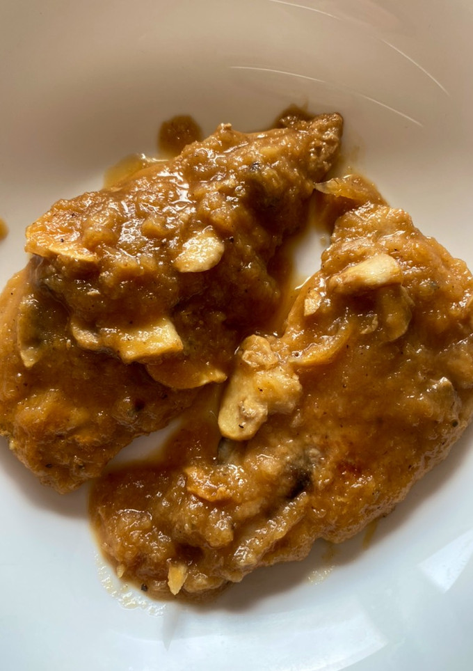 Una foto de Lomo de cerdo con salsa de piña y miel