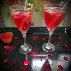 A picture of Rose Mojito.