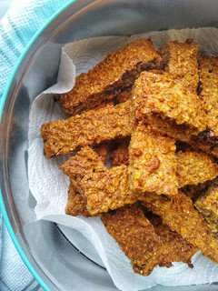 A picture of Baked Oat Fruit Bars.