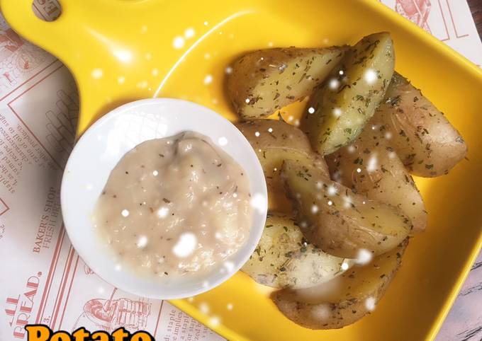 Langkah Mudah untuk Menyiapkan POTATO WEDGES home made yang Lezat Sekali