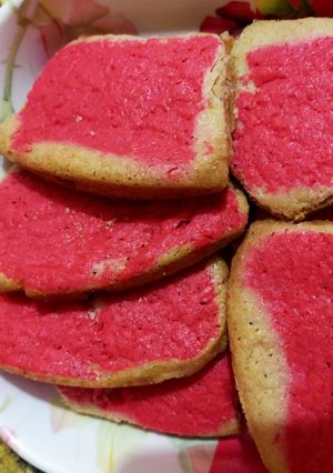 A picture of Vanilla cookies.