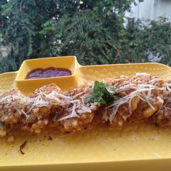 A picture of Sabudana Wada.
