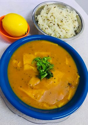 દાળઢાેકળી (Dal Dhokli Recipe In gujarati) રેસીપી મુખ્ય ફોટો
