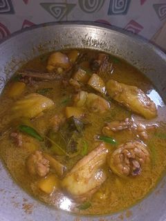 Foto resep Semur ayam kentang pedas