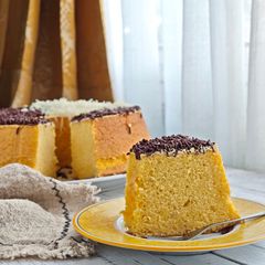 A picture of 164. Classic Cake.