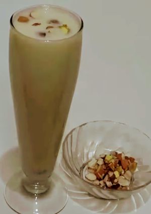 A picture of Banana shake.