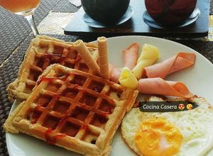 Una foto de Waffles 😍😍🤤 (o gofres)