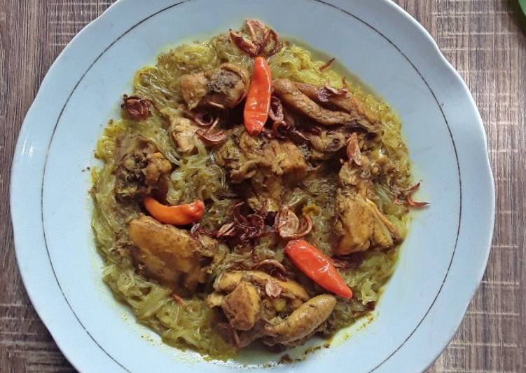 Masakan Populer Opor Ayam Bihun ala Violet Azalea Lezat Mantap