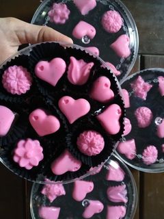Foto resep Coklat strawberry isi coklat lumer