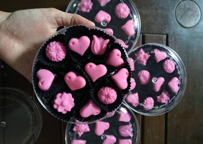 Resep Coklat strawberry isi coklat lumer oleh Dapur Oceana ...