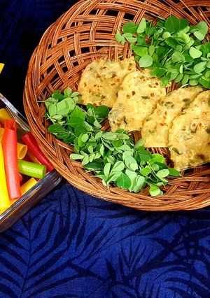 A picture of Drumstick Paratha.