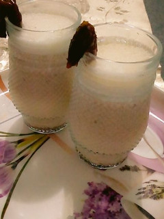 A picture of Dates shake.