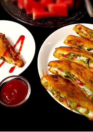 A picture of Vegetable Sandwich Bread Pakoda.