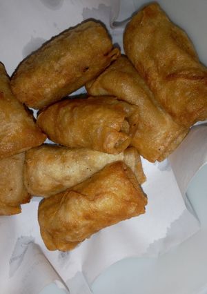 A picture of Spring rolls.