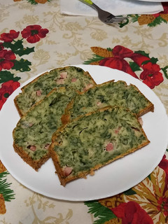 Foto di Plumcake salato di spinaci e pancetta