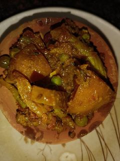 गोभी आलू मटर की सब्जी (gobi aloo matar ke sabzi recipe in Hindi) रेसिपी मुख्य फोटो