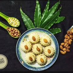 A picture of Rice Flour Laddu / Chawal Ke Laddu.