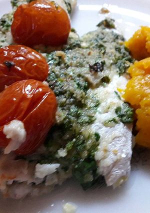 Una foto de Pescado con salsa especial, probala, riquísima !!!