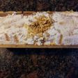 Budín de leche condensada decorado con granola😊