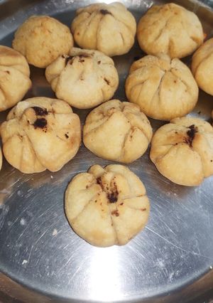 A picture of Kesar Mawa Modak.