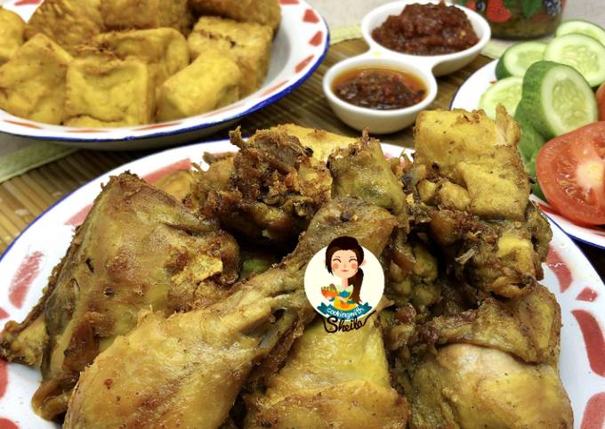 Ayam Goreng Bumbu Kuning (#MenuPraktisCWS)