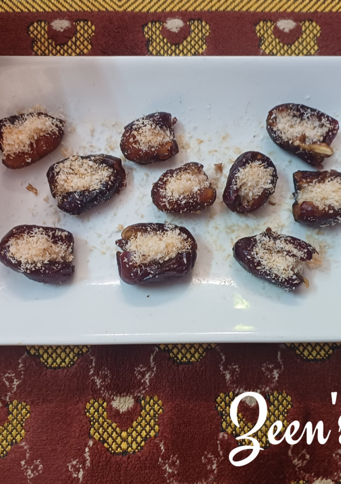 A picture of Dates and Dessicated Coconut.