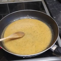 A picture of Homemade chicken gravy.