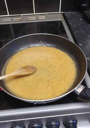 A picture of Homemade chicken gravy.