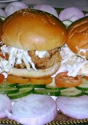 A picture of Zinger burger #Ramdankitayari.