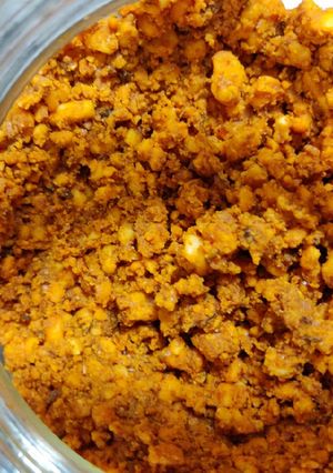 A picture of Dry peanut chutney.