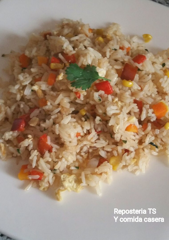 Una foto de Wok de arroz