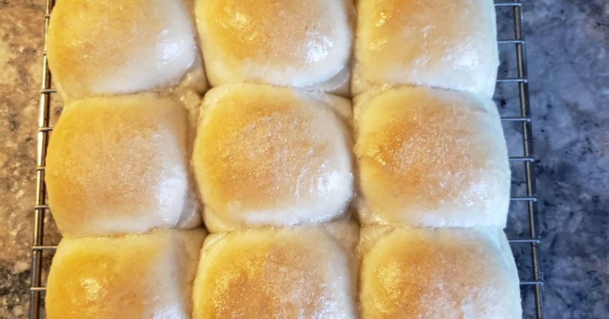 Classic Dinner Rolls Recipe