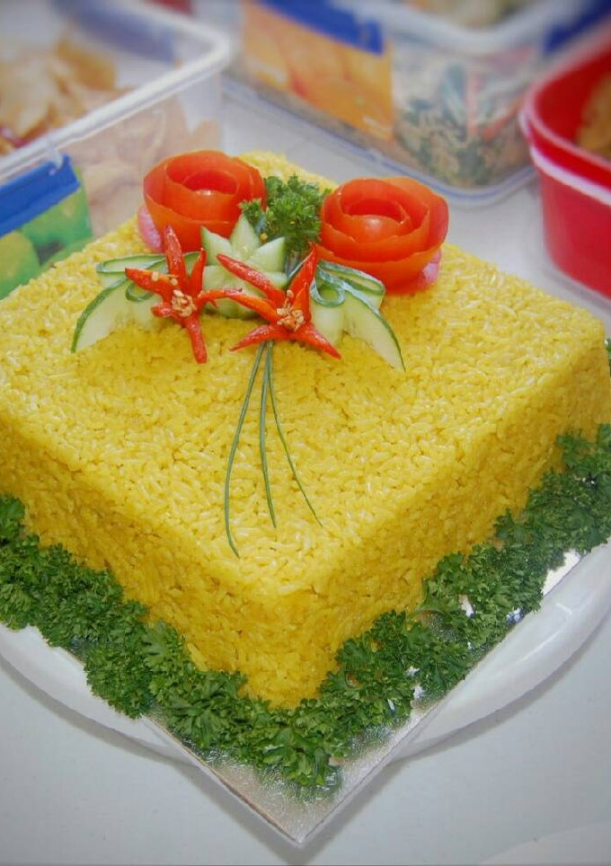 Foto resep Nasi Kuning Pulen