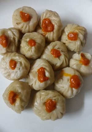 A picture of Veg Momos.