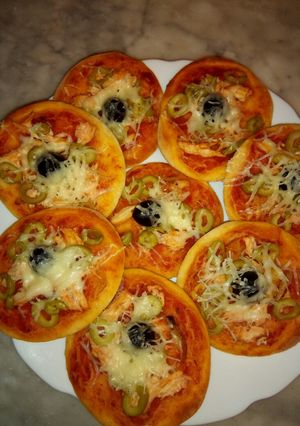 صورة لوصفة لي ميني بيتزا
