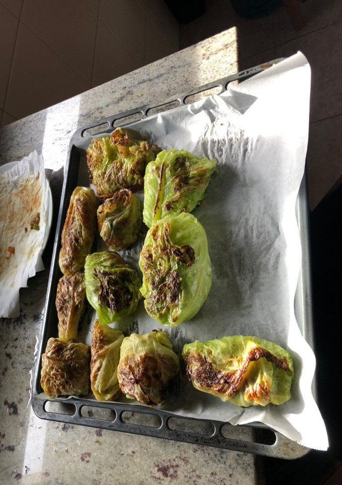Una foto de Rollitos de col saludables