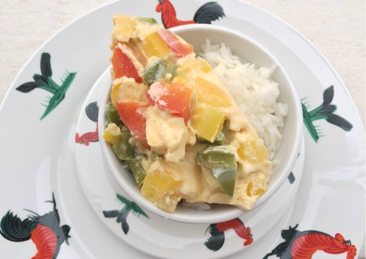 Step-by-Step Guide to Make Super Quick Homemade Steamed Eggs With Bell Pepper