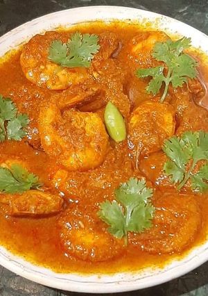 চিংড়ি পেঁয়াজ মশলা কারি (Chingri peyaj masala curry recipe in Bengali) রেসিপির প্রধান ছবি