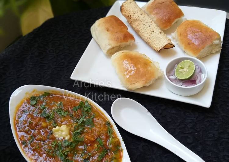 Simple Way to Make Super Quick Homemade Pav bhaji