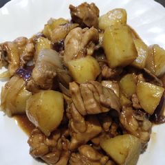 A picture of Stew Chicken.
