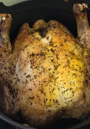 A picture of Crispy Foodi Roasted Chicken.